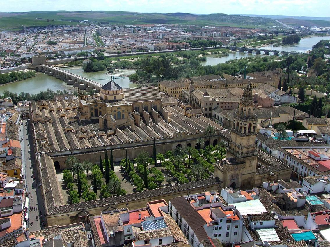 Viviendas Turisticas La Luna Atico Cordoba Exterior photo